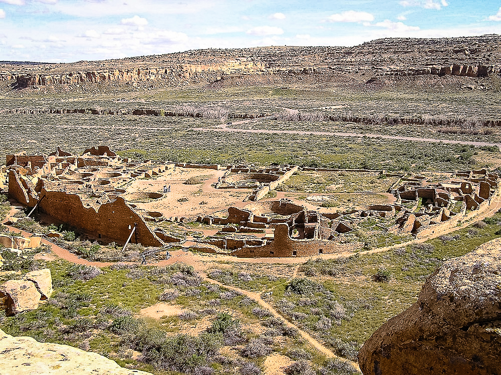 CHACO CULTURE NATIONAL HISTORICAL PARK Pueblo Bonito from cliff