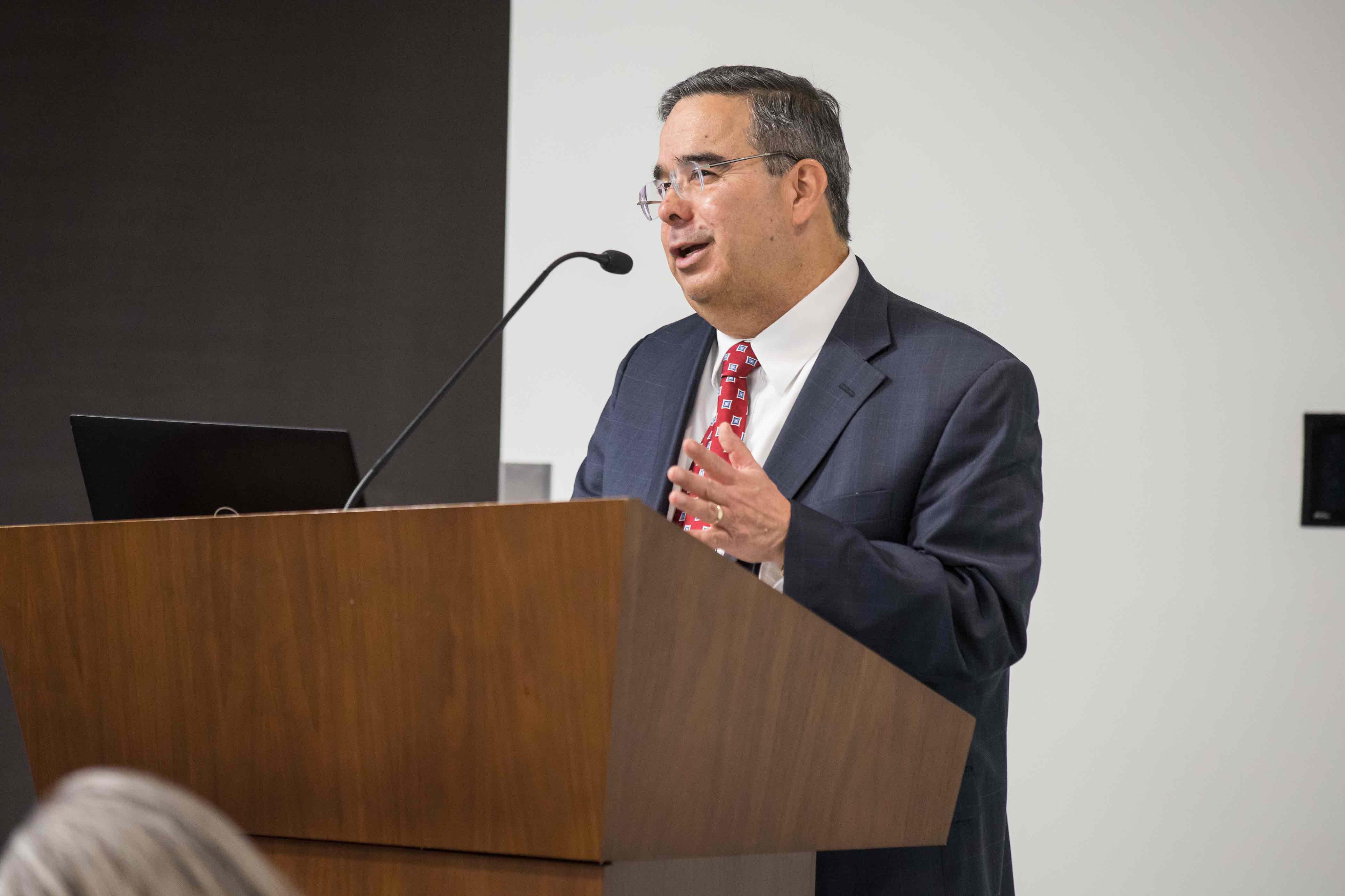 San Diego State provost visits ASU, offers career-building tips to future professoriate