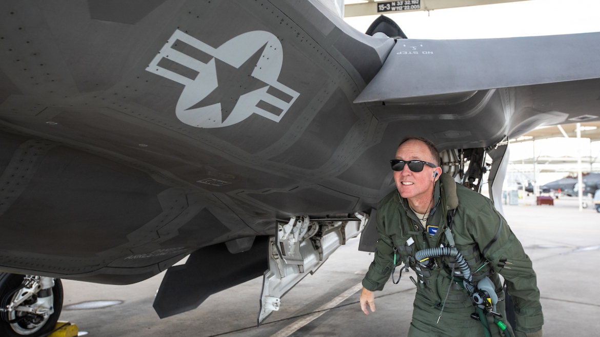 Arizona Cardinals visit Luke in salute to service - The Thunderbolt - Luke  AFB