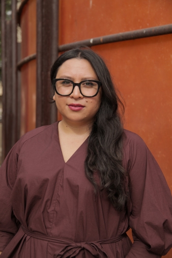 Headshot of Alana Hernandez, executive director and curator of CALA Alliance.