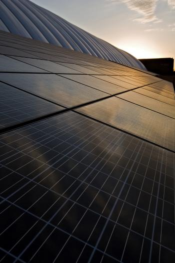 The sun rises over the Verde Dickey Dome solar installation.