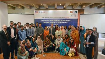 Participants of the ASU/USPCAS-E workshop on gender. Photographer: Hassan Zulfiqar/USPCAS-E