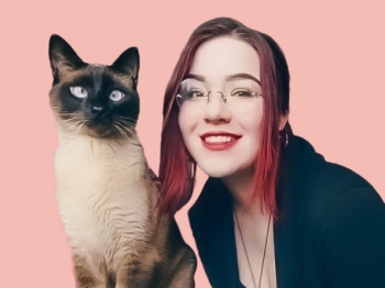 ASU interdisciplinary studies graduate Taylor Kephart with her cat