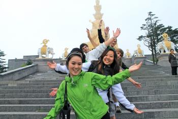 Students in China study abroad program