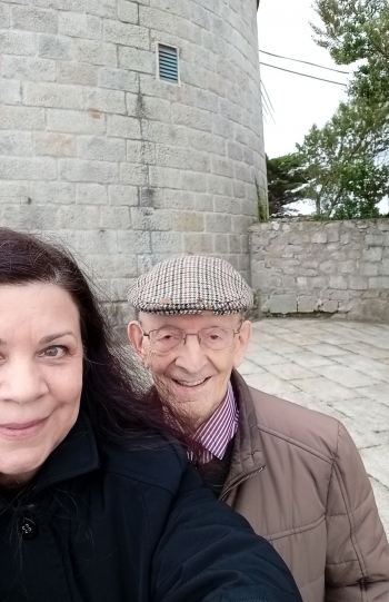 Esther Almazán and Golding Kidd taking a selfie at the James Joyce Tower and Museum in Dublin.