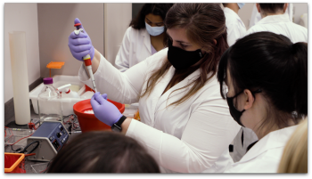 ASU Online School of Life Sciences students attend immersive research program