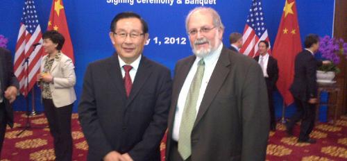 Denis Simon with China's Minister of Science and Technology, Minister WAN Gang 