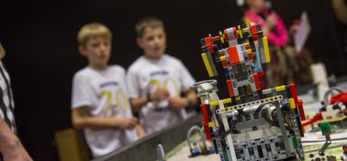 robotics, engineering educatin, LEGO robotics, STEM education, robotics competitions
