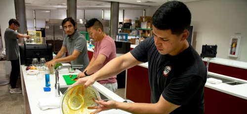 Mayo Clinic medical students prepare meals as part of "Food as Medicine" selective at Arizona State University.