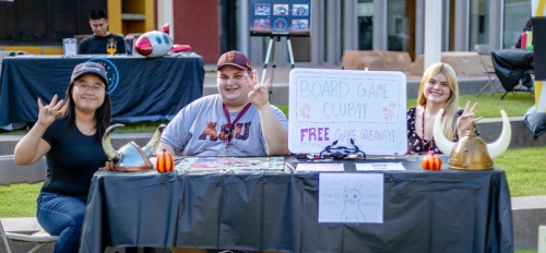Students tabling at an event.