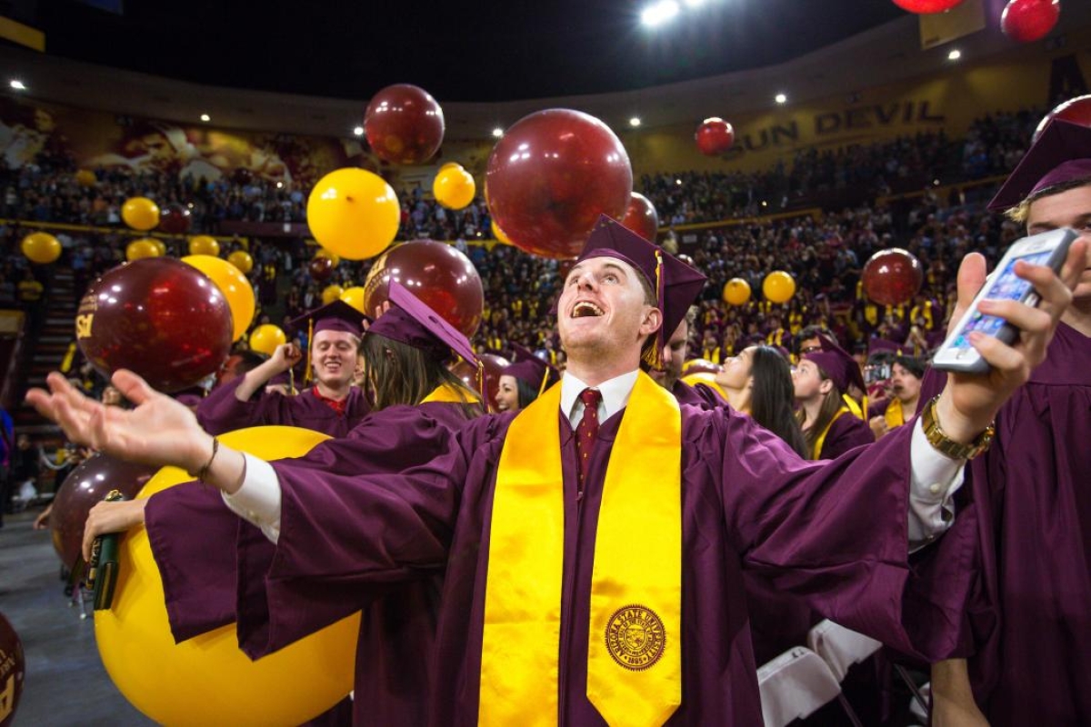 balloons dropping at ASU graduate