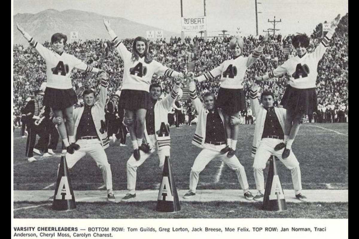 1968 Cheerleaders