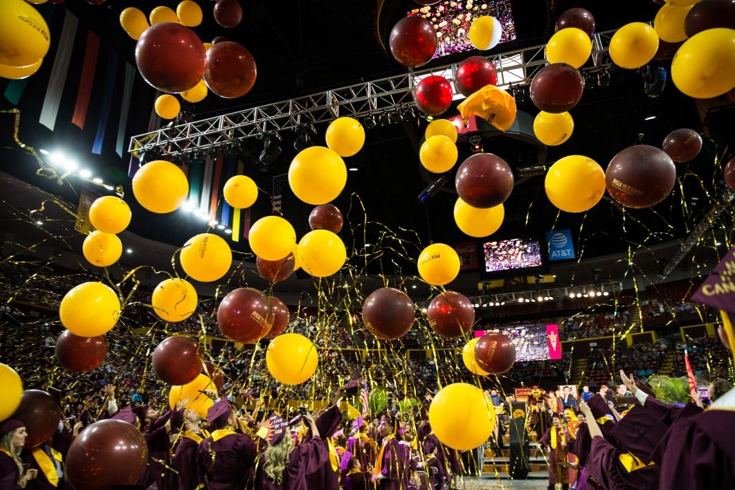 balloons dropping at graduation