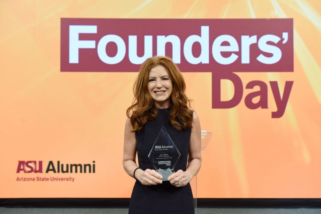 Kara Goldin, Founder and CEO of Hint, Inc., was awarded the Alumni Achievement Award. 