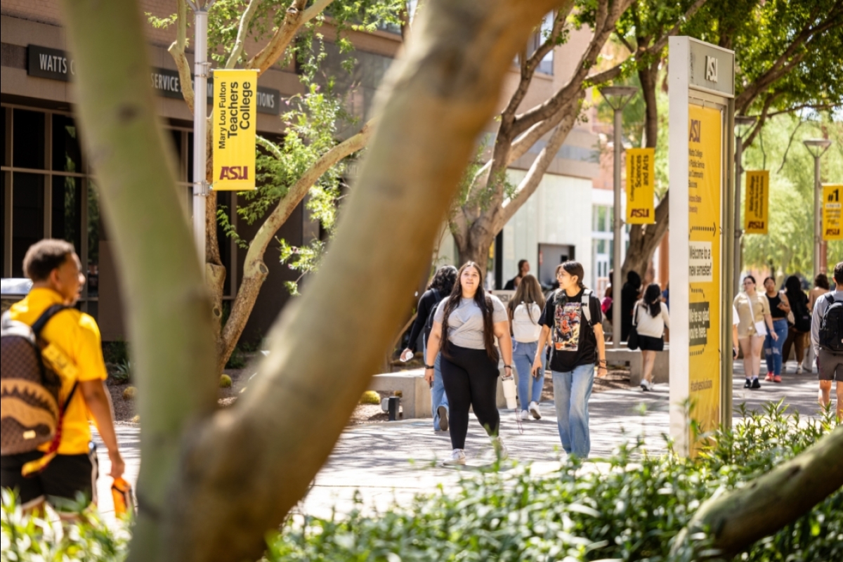 Students walking down mall on ASU Downtown Phoenix campus