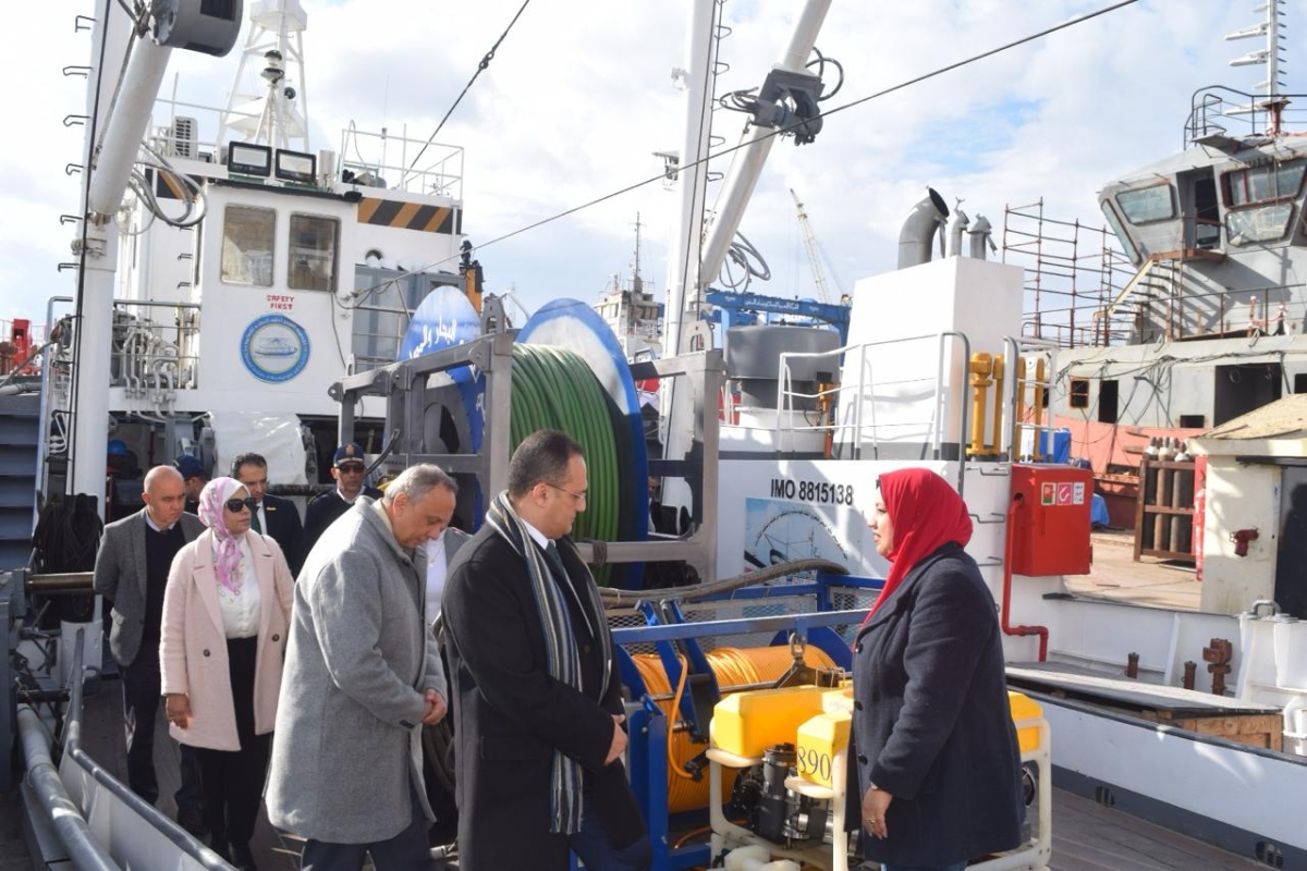 Galala University President Visits Fishing Vessel for partnership with The National Institute of Oceanography and Fisheries (NIOF) 