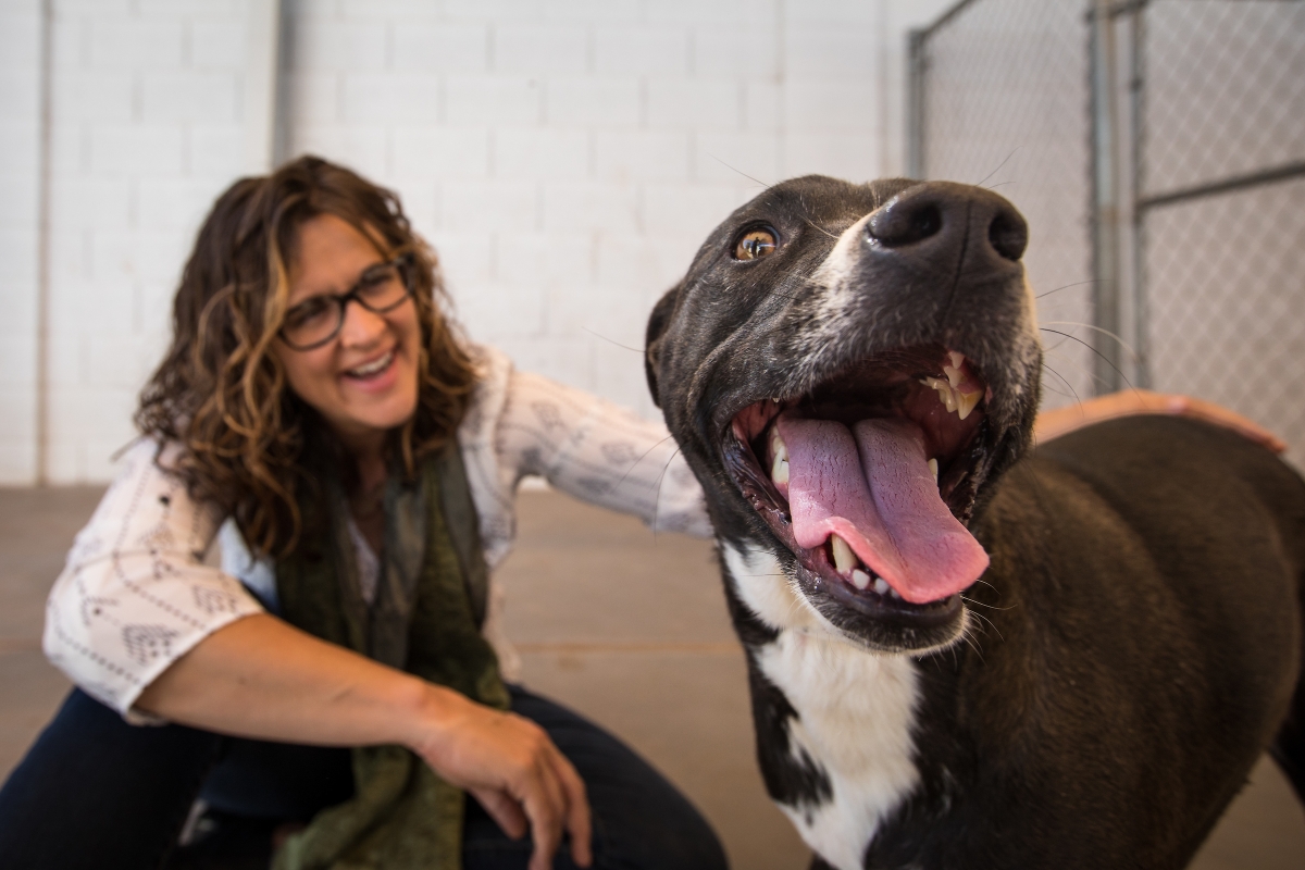 Lisa Gunter with shelter dog Cera