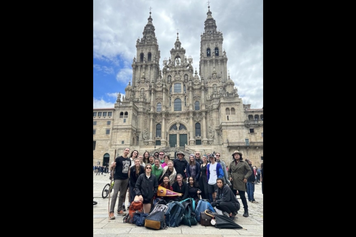 Photo of Barrett students in front of a cathedral in Spain.