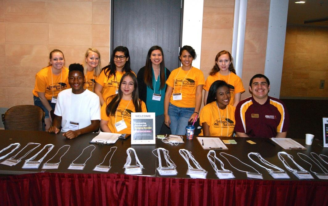Bridging Success for Foster Alumni at ASU conference student volunteers