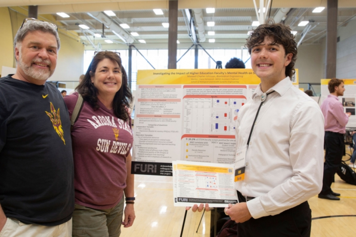 ASU biomedical engineering undergraduate student Maxwell Johnson poses with his parents and a research poster presenting his Fulton Undergraduate Research Initiative project findings.
