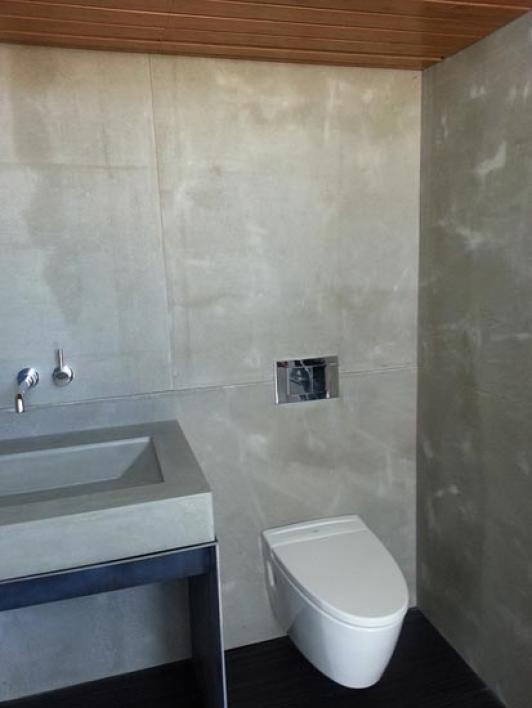 finished bathroom in SHADE house