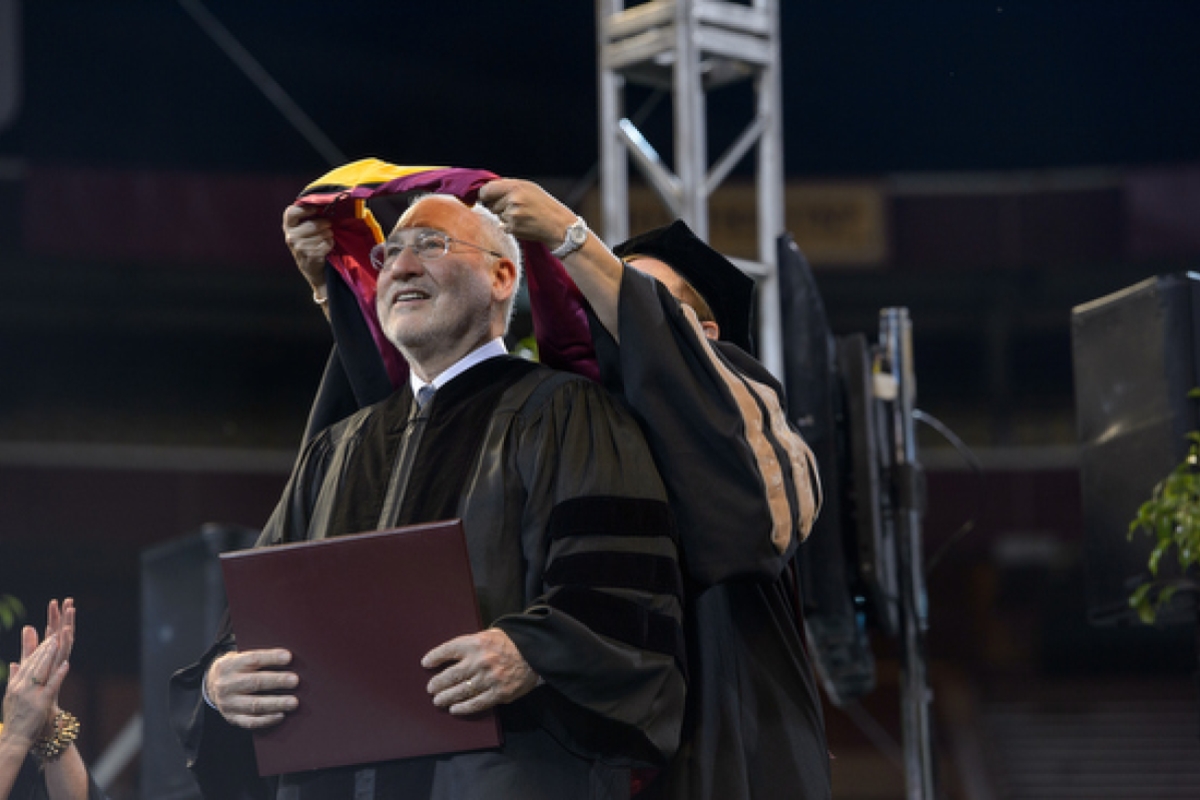 Joseph E. Stiglitz received honorary degree