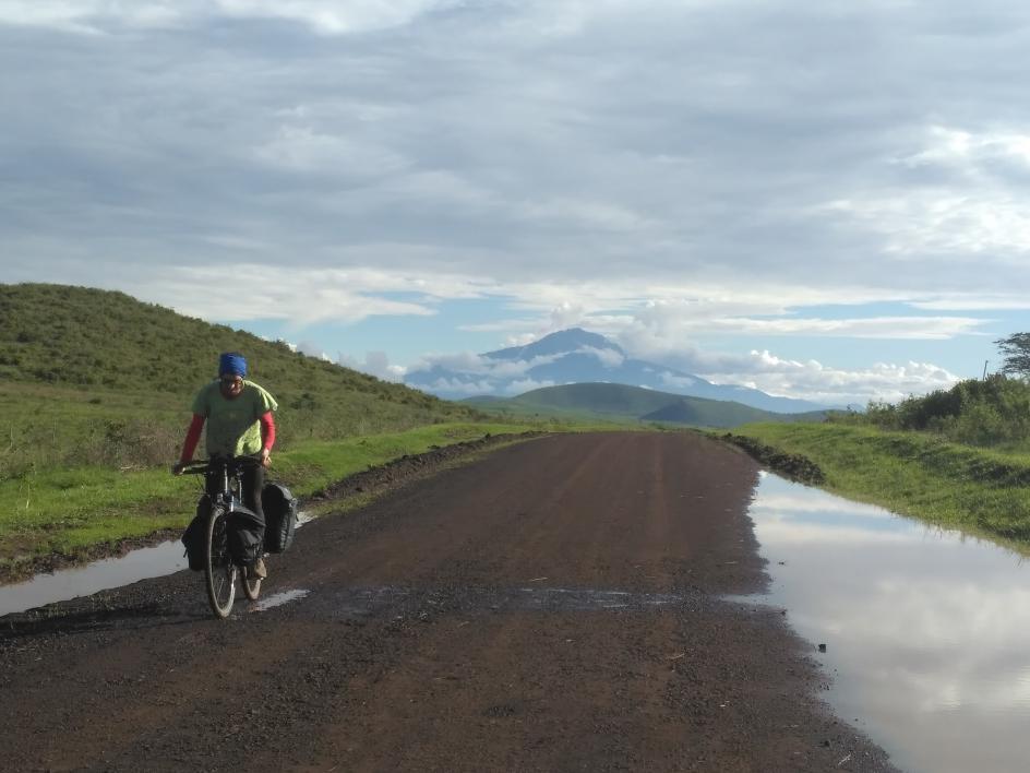 Lluis Sala 'bikepacking' across Africa