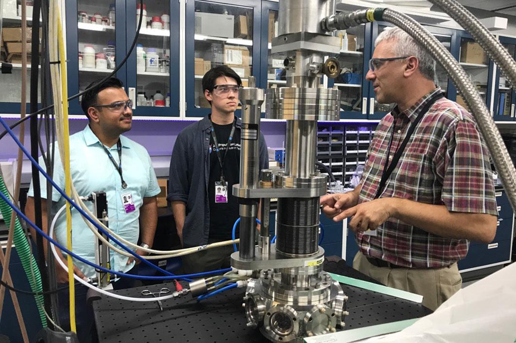 Interns tour the Ocean Worlds Lab at JPL