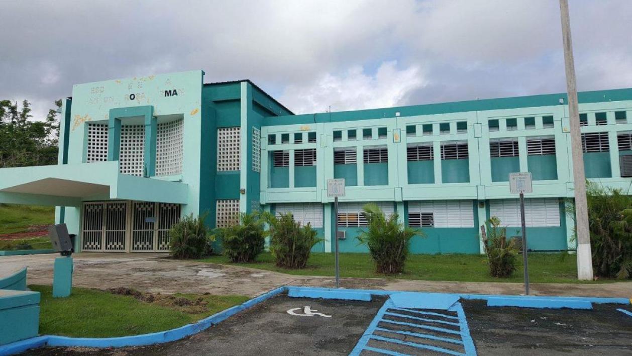 school in Puerto Rico