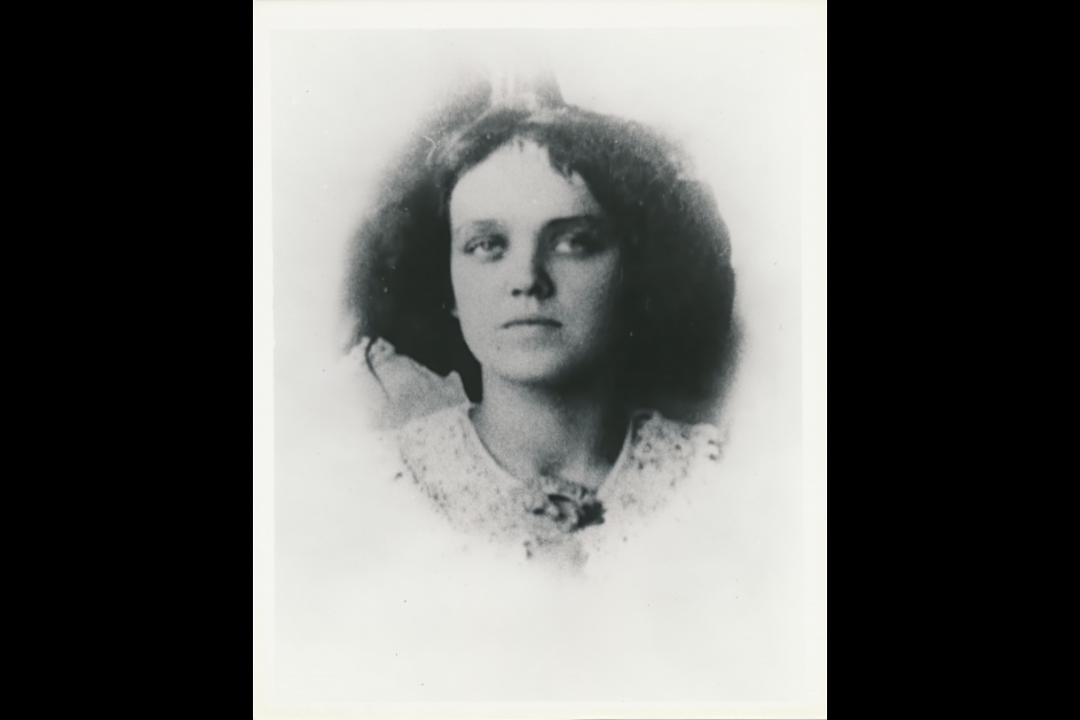portrait of Agnes Smedley, 1911