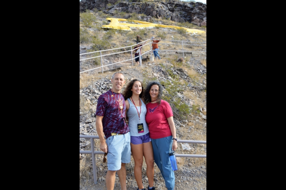 An ASU family poses during the Family Weekend Spirit Hike