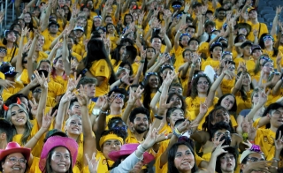 Crowd of students in gold t-shirts at Sun Devil Welcome