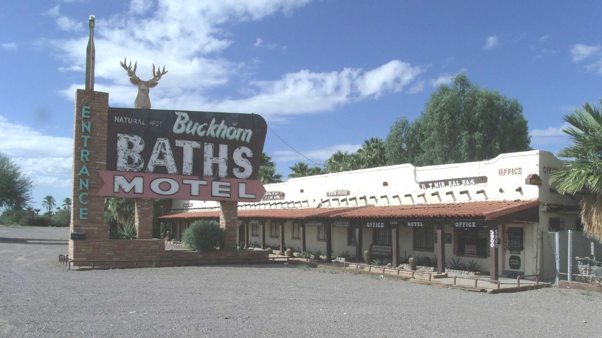 Buckhorn Baths Motel