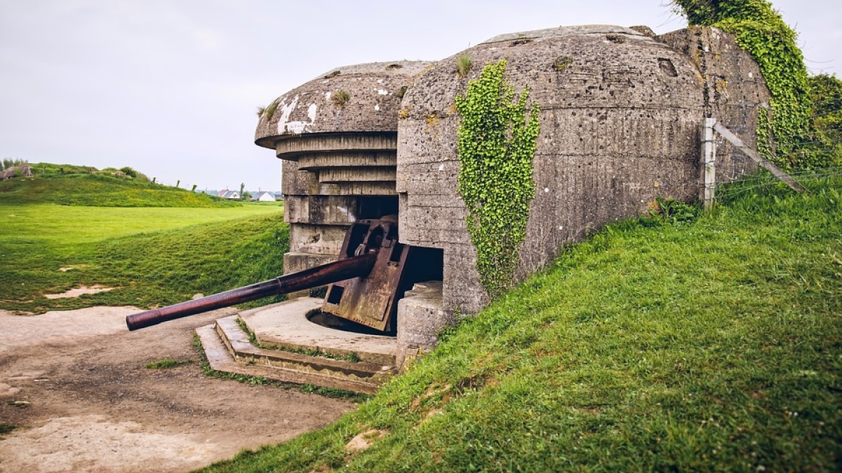 Gun bunker