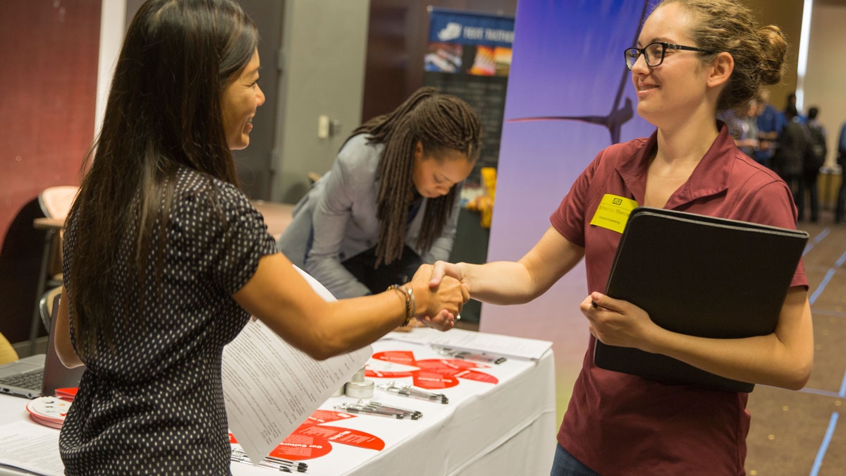 A total of 151 companies interviewed students, read their résumés and shared information about their organizations at the Memorial Union on the Tempe campus and the Student Union on the Polytechnic campus in late September.