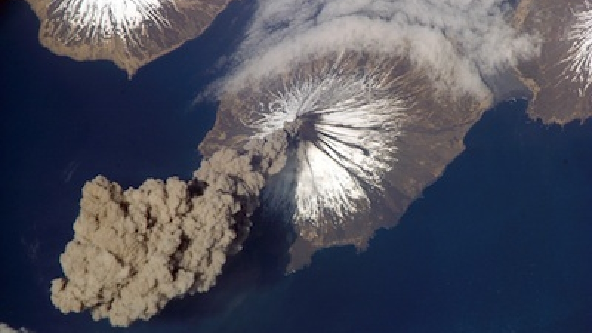Eruption of Cleveland Volcano, Alaska, as seen from space