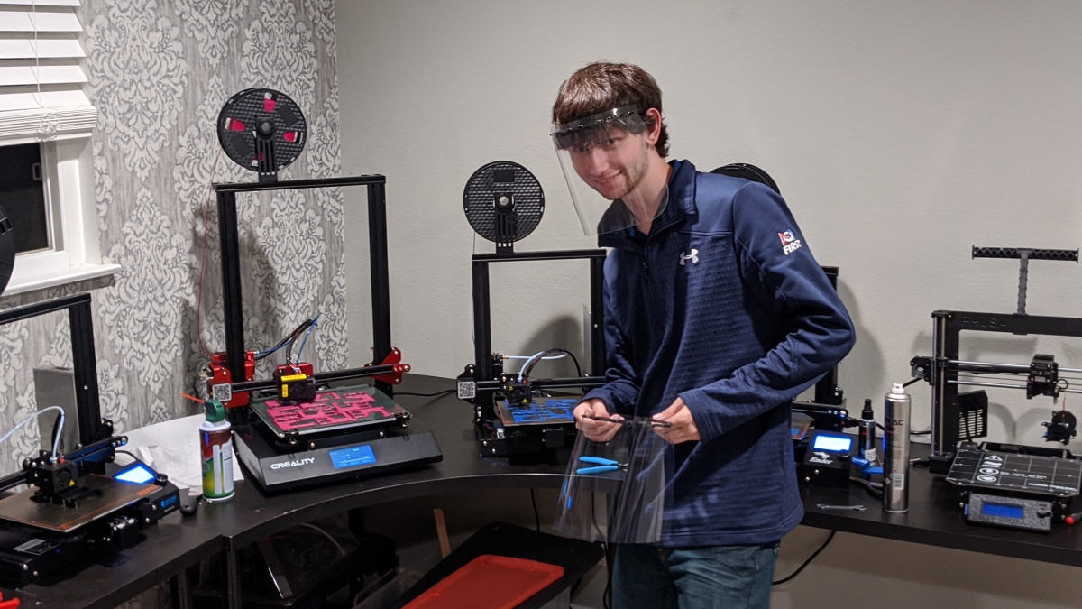 Aaron Dolgin coordinates student maker teams in 3D printing face shields.