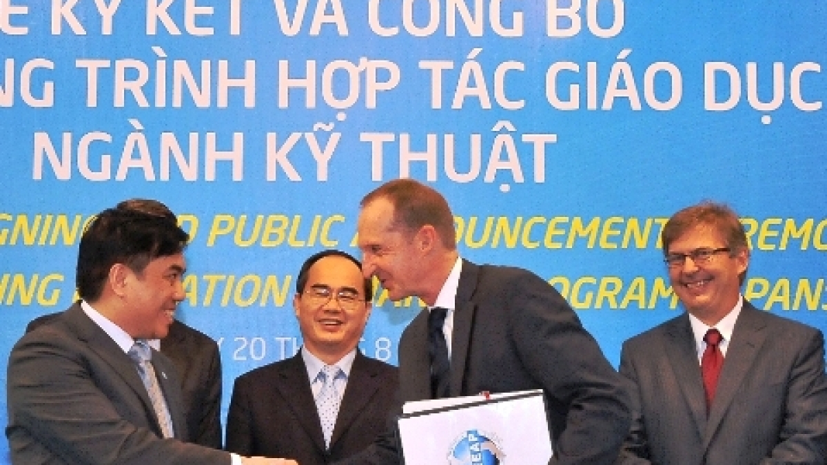 ASU Intel Vietnam agreement