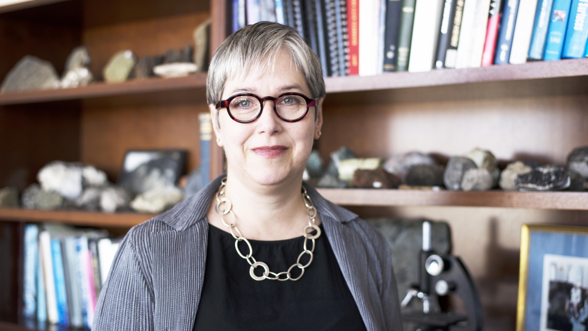 A photograph of Lindy Elkins-Tanton, Director of the School of Earth and Space Exploration