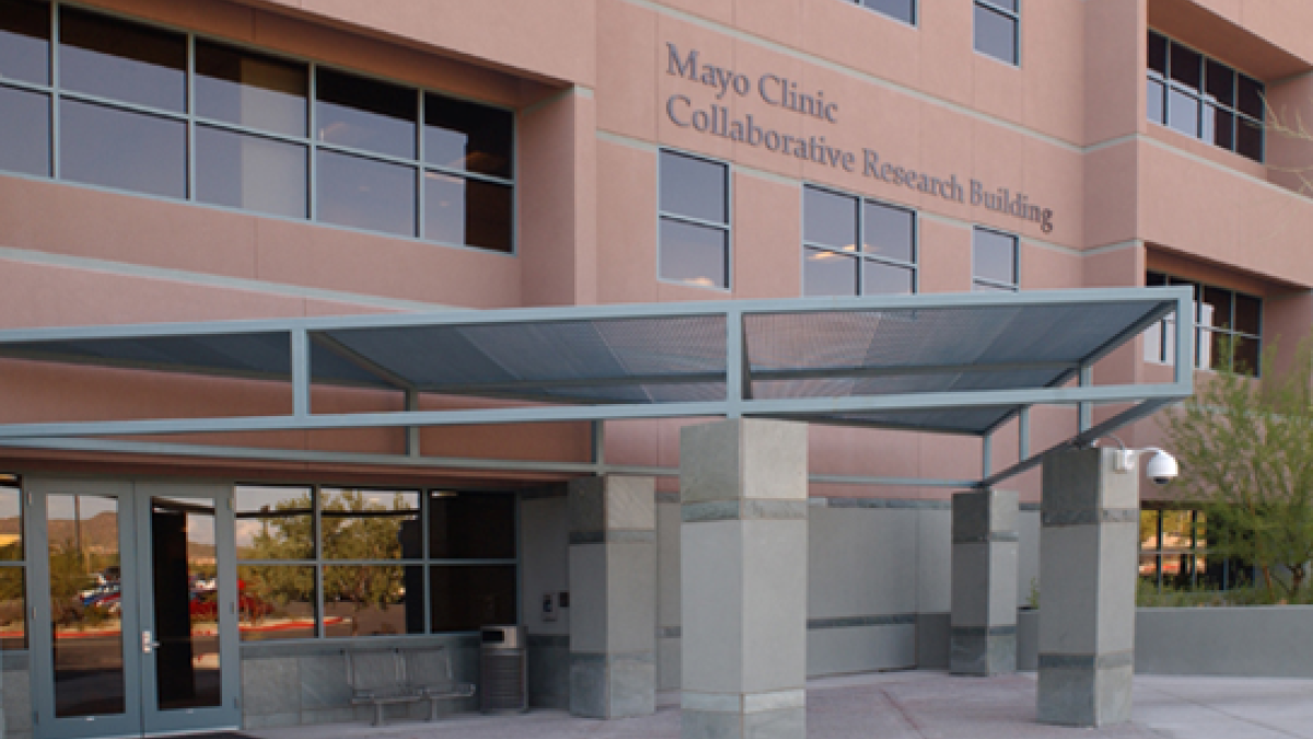 Exterior image of the three story Mayo Clinic Collaborative Research Building