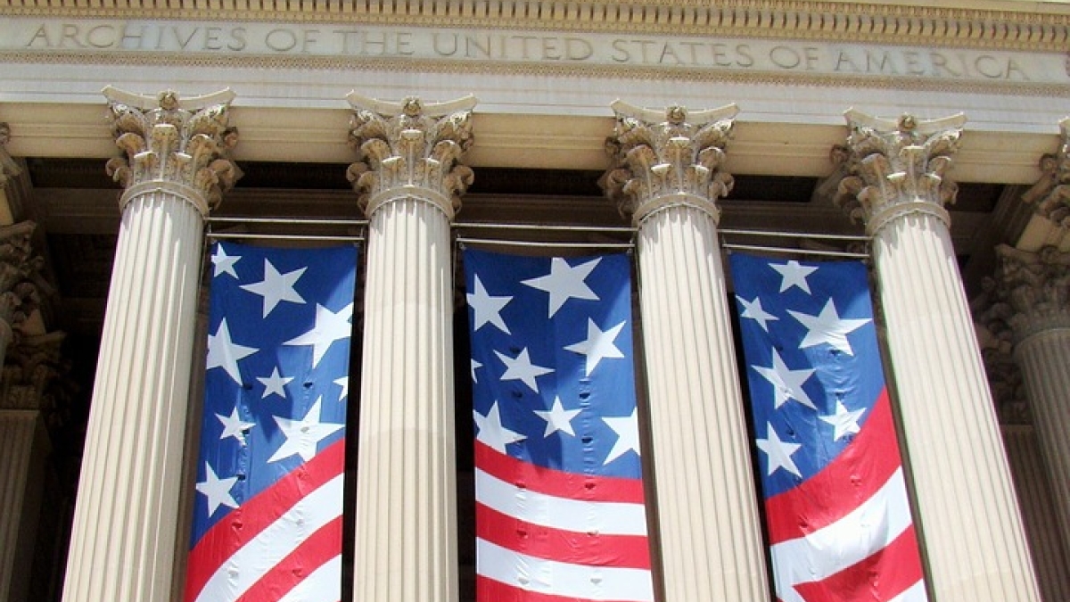 Flag and columns