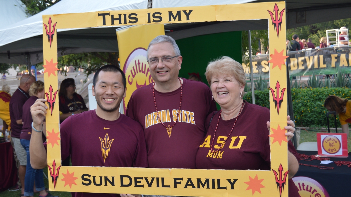 ASU student and parents at Family Weekend
