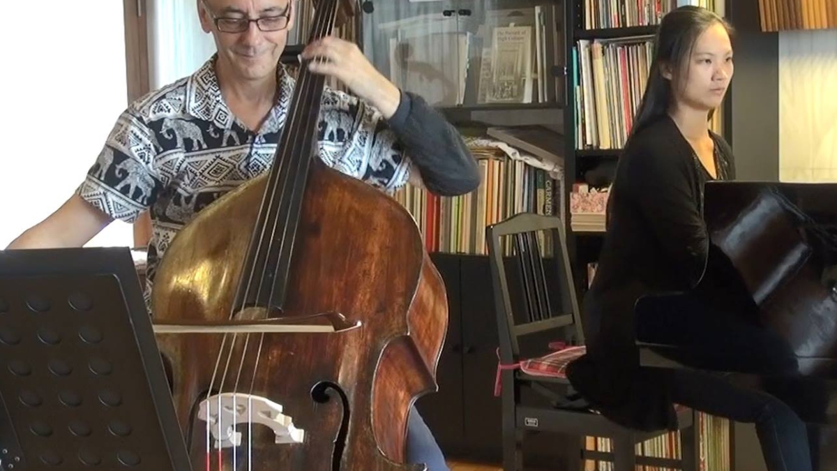 Catalin Rotaru playing Bottesini double bass