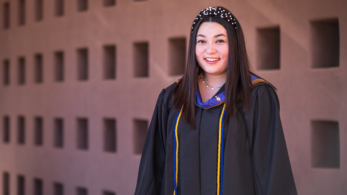 Sarah Booth graduated with honors from Thunderbird’s 4+1 Master of Global Management program, earning a bachelor’s degree and a master’s degree in five years