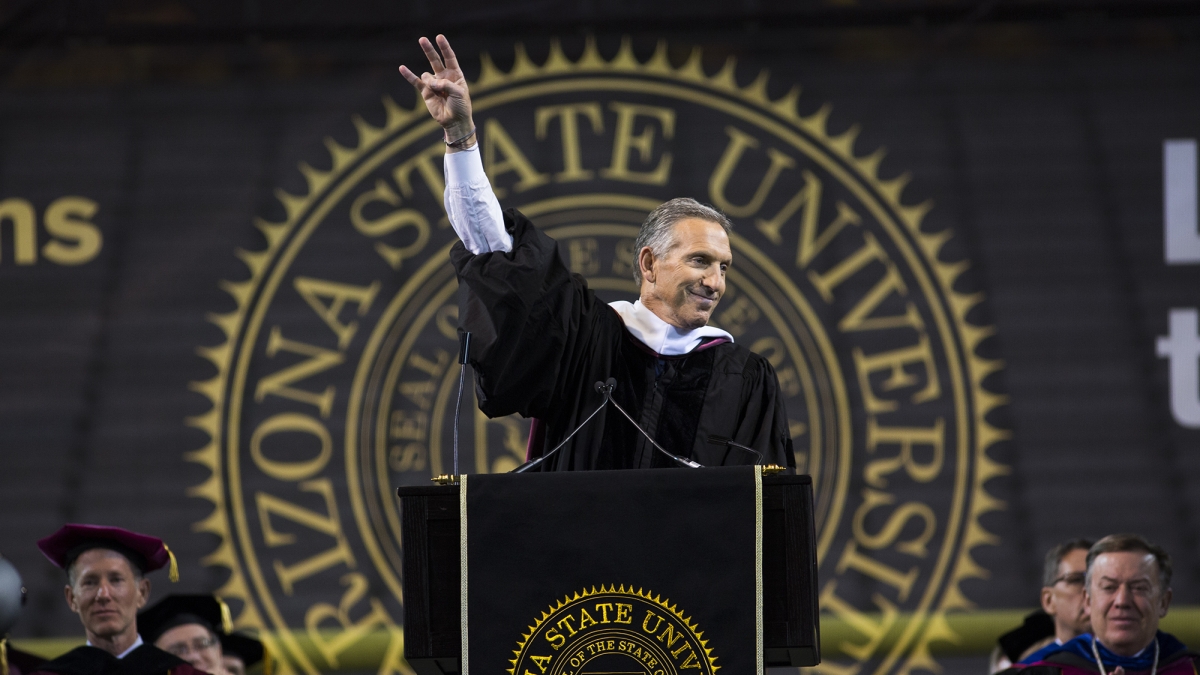 Howard Schultz of Starbucks flashes the pitchfork at ASU undergrad commencement