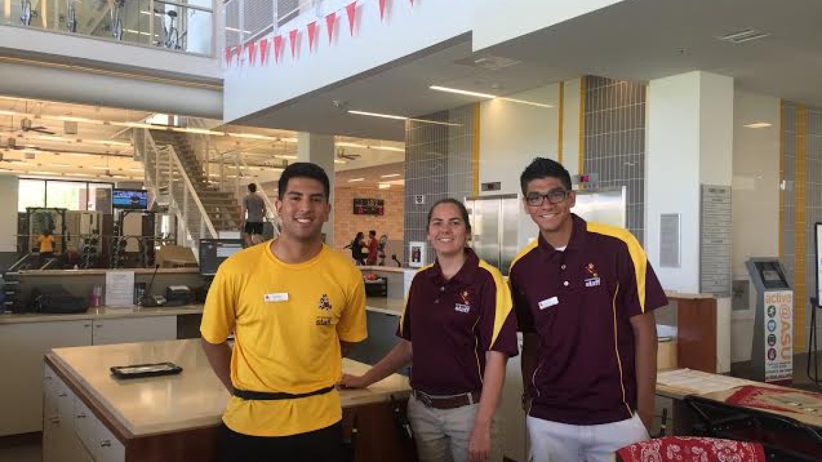 students at ASU&#039;s Sun Devil Fitness Complex on the West campus