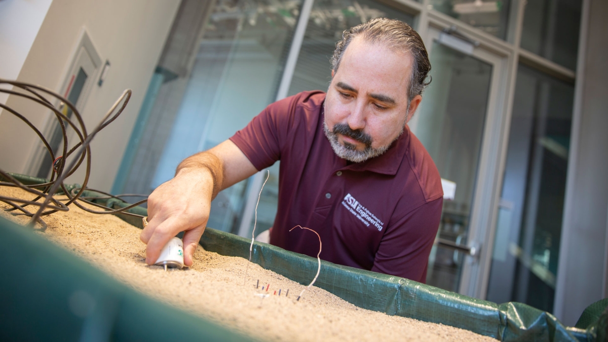 Enrique Vivoni, the Fulton Professor of Hydrosystems Engineering in the Ira A. Fulton Schools of Engineering at Arizona State University, works in the Hydrology Research Lab in the Walton Center for Planetary Health at ASU’s Tempe campus.