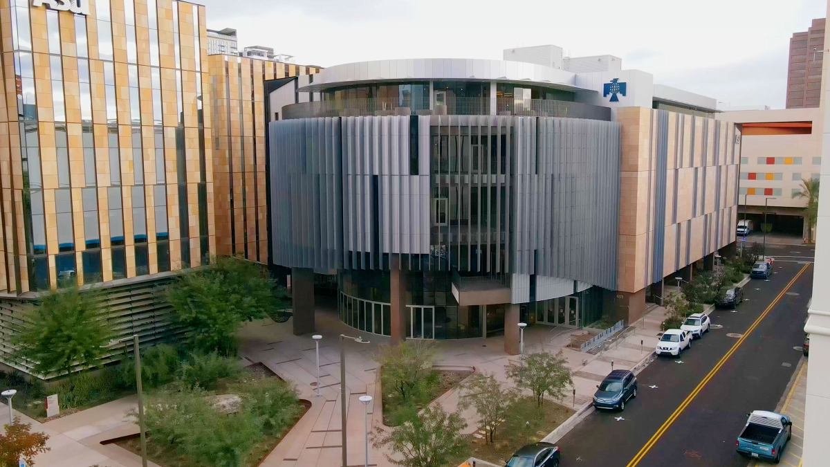 Exterior photo of Thunderbird School of Global Management building in Phoenix.