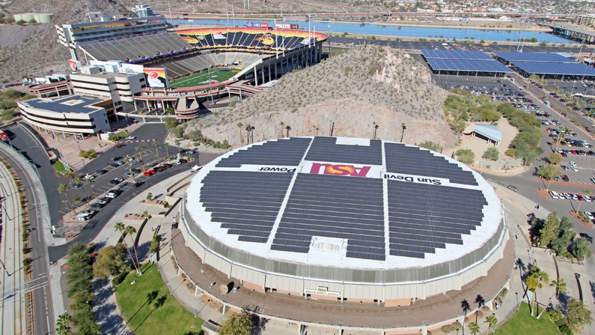 Wells Fargo Arena solar panels