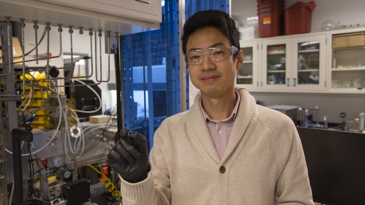 Assistant Research Professor Zhengshan “Jason” Yu